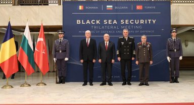 Üç ülkenin Savunma Bakanları ve Genelkurmay Başkanları Sofya'da