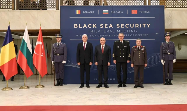 Üç ülkenin Savunma Bakanları ve Genelkurmay Başkanları Sofya'da