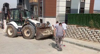 Yenimuhacir'de altyapı sonrası yol tamiratı