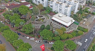 Yıllardır bakımsızdı, buluşma noktası oldu