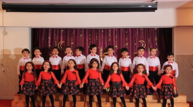 23 Nisan Anaokulu Minikleri Peygamber Sevgilerini Anlattı
