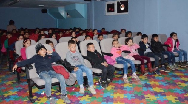 3 Bin Çocuk İlk Kez Sinema İzleyecek