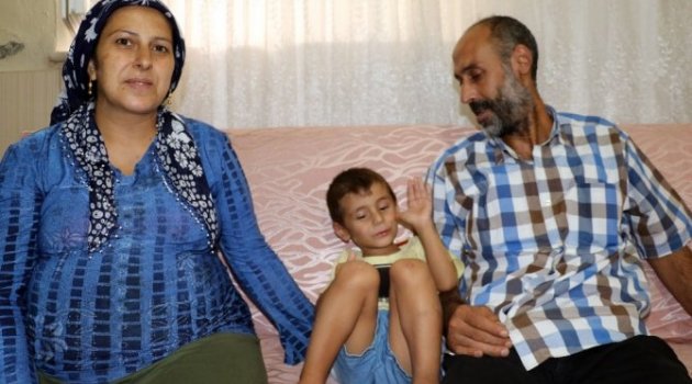4 Yaşındaki Çocuğun İşitme Cihazını Çaldılar