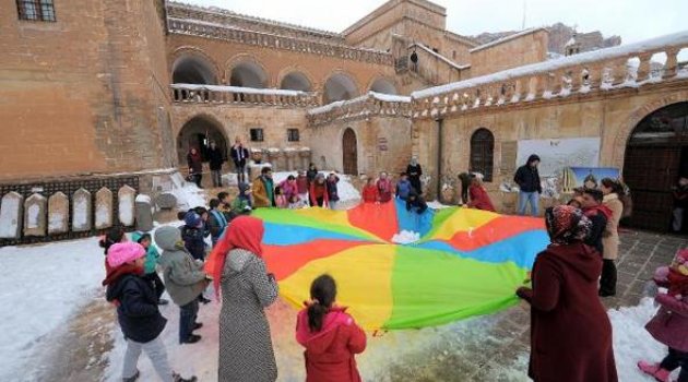 9 Yılda 70 Bin Çocuk Kültürel Etkinliğe Katıldı