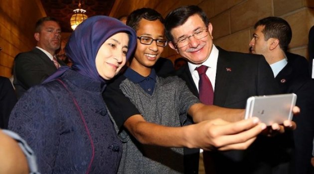 Ahmet Muhammed ile selfie