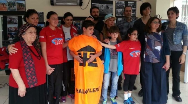 ‘Ankara’nın el yordamıyla koşan çocukları’