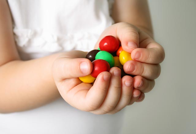 Anne Baba Obezse Çocukta Obezite Riski Büyük