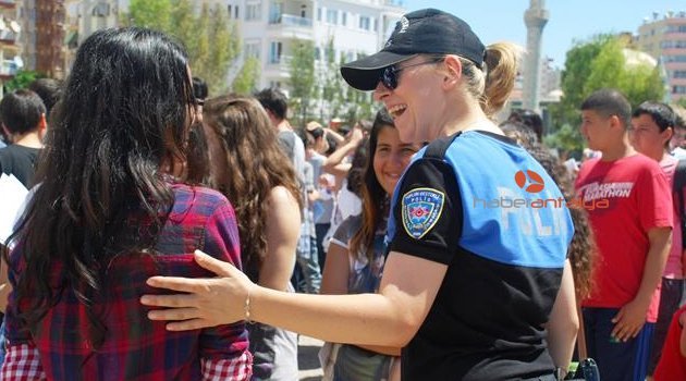 Antalya'da Artık Okullar Daha Güvenli