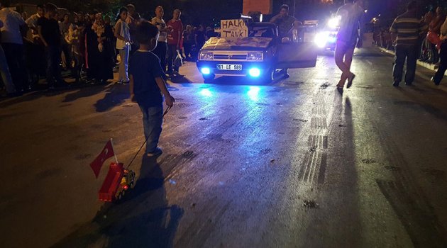 Artık yeni bir kamyonu var