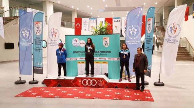 Atıcılıkta Bronz Madalya Osmangazi’nin