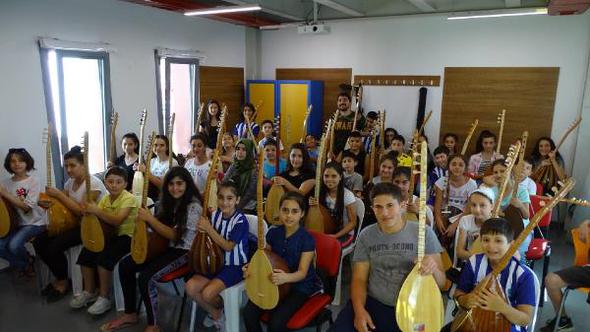 Bağlama Kurslarına Büyük İlgi