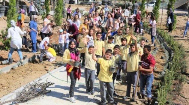 Başkanın Çağrısına İlk Yanıt Miniklerden