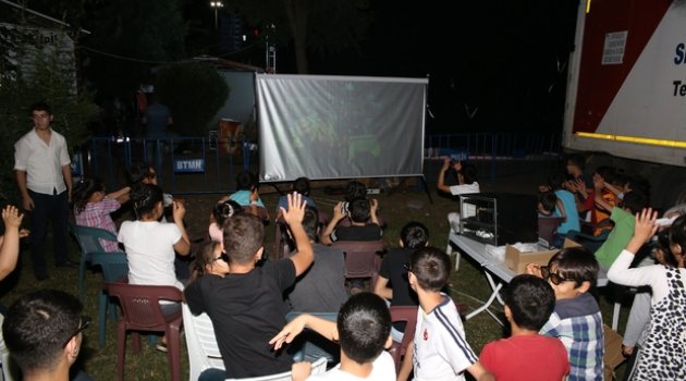 Batman'da Çocuklar Ramazanda 3D İle Eğleniyor