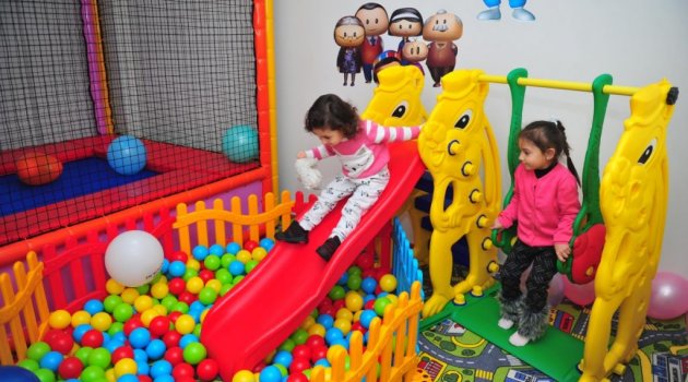 Belediye Çocuk Kulüplerini Hizmete Sokuyor