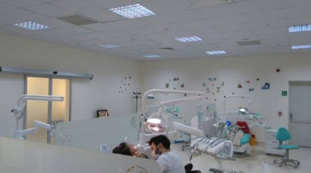 BEÜ’de Çocuk Hastalara Sedasyonla Diş Tedavi