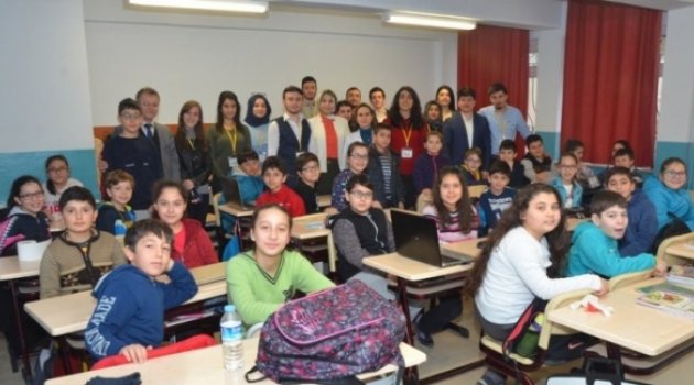 Bilecik Edebali Ortaokulu’nda “Minik Bilişimciler” Projesi Hayata Geçirildi