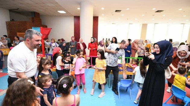 Bilim atölyesine çocuklardan yoğun ilgi