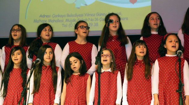 Bin Çocuk Korosu'ndan Bahara Merhaba
