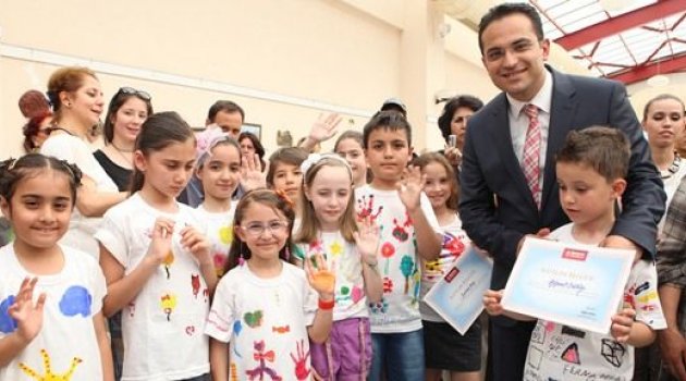 Bornovalı çocuklar oynayarak öğrenecek