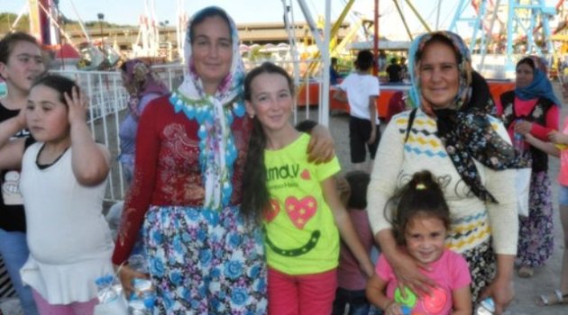 Bu Çocuklar Hayatlarında İlk Kez Lunaparka Geldi