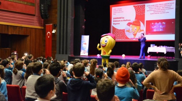 Bursa'da çocuklar 'şen şakrak'