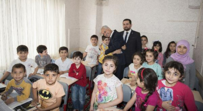 BUSKİ yetim çocukların yüzünü güldürdü