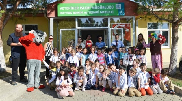 Can dostlarını ziyaret ettiler