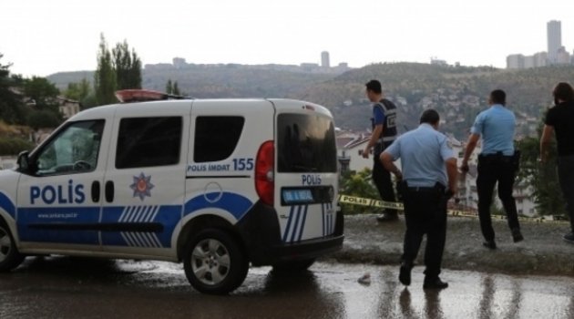 Çocuk, Bulduğu El Bombasını Evine Götürünce...