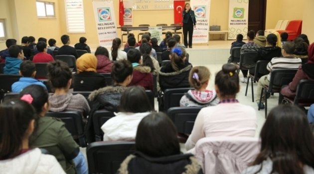 Çocuk Meclisi ’Sigarasız Bir Toplum İçin El Ele’ Çağrısı Yaptı