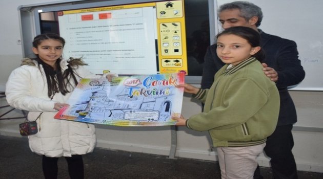 Çocuk Meclisinden Çocuk Takvimi Sürprizi