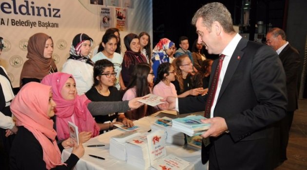 Çocuk Yazarlar Büyük İlgi Gördü