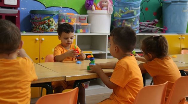 Çocuklar arasındaki makas salgınla açıldı