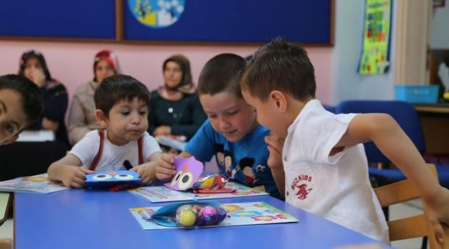 Çocuklar artık 4-5 yaşında okullu olacak