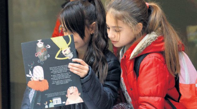 Çocuklar, Bergama’daki Kitap Şenliğini Kaçırmayın!
