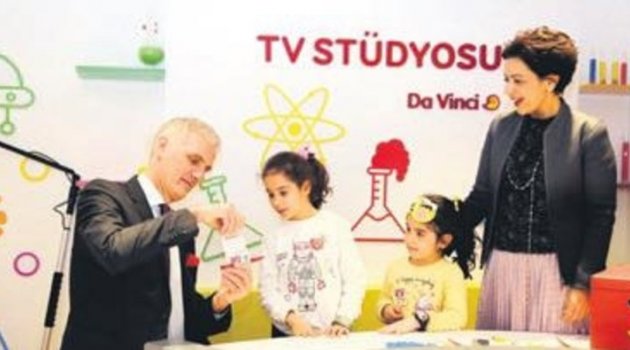 Çocuklar Bu Kez Televizyonculuğu Öğrenecek