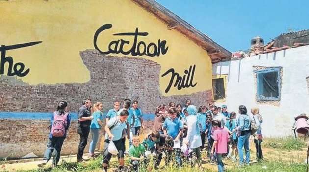 Çocuklar için çevrimiçi sanat zamanı