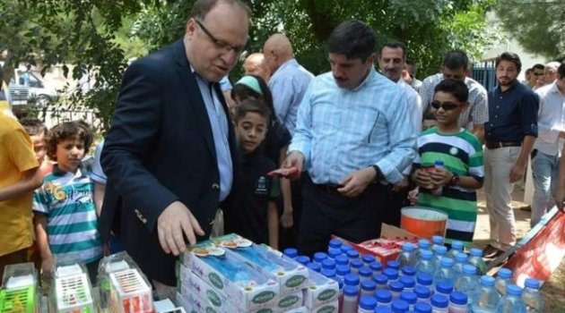 Çocuklar oyuncak silahlarını attı