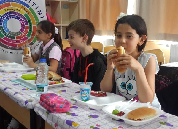 Çocuklar 'Tekne Orucu' Tuttu