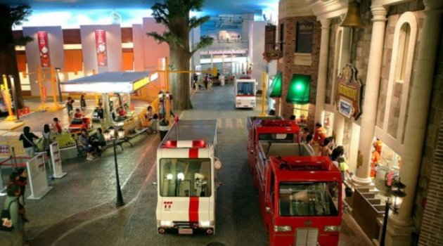 'Çocuklar Ülkesi' bu kez büyükleri eğlendirecek