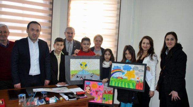 Çocuklar Veremle Savaşı Çizdi