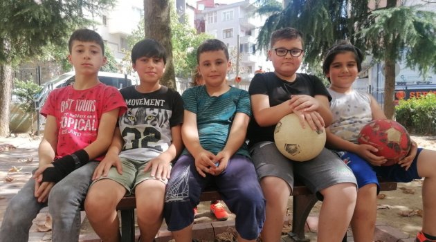 Çocuklardan takdir toplayan hareket!