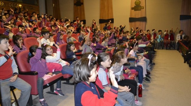 Çocukların Tiyatro Keyfi