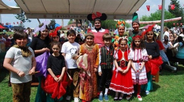 Çukurovalı Çocuklar Dünya Çocuklarıyla Buluştu