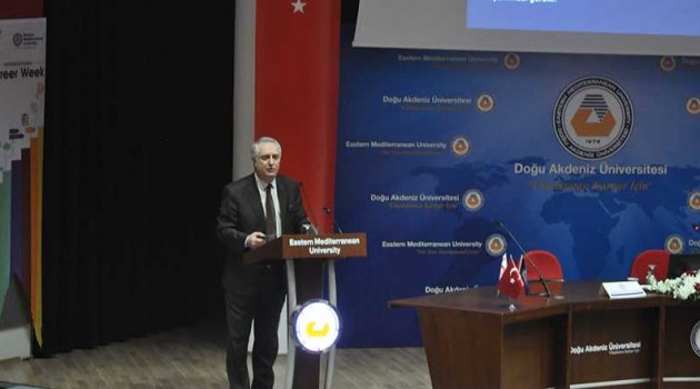 DAÜ’de “Çocuk Okur, Büyük Düşünür” Konulu Söyleşi Gerçekleştirildi