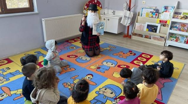 Dedektif Minikler İş Başında