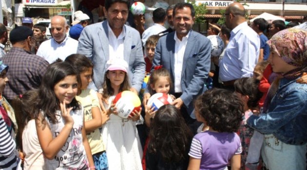 Derbentli Minikler Bayram Coşkusu