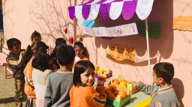 'Dürüstlük Manavı' Öğrencilerin İlgi Odağı Oldu