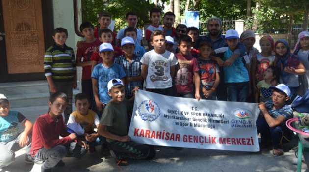 Ebru Sanatıyla Tanıştılar