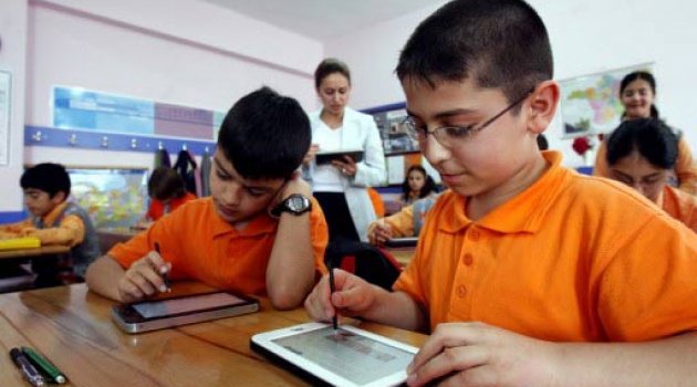 Eğitimde Teknolojik Gelişmeler Çocukları Nasıl Etkileyecek?
