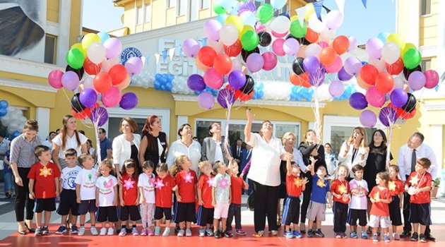 Emine Örnek Okulları Yeni Döneme Renkli Başladı